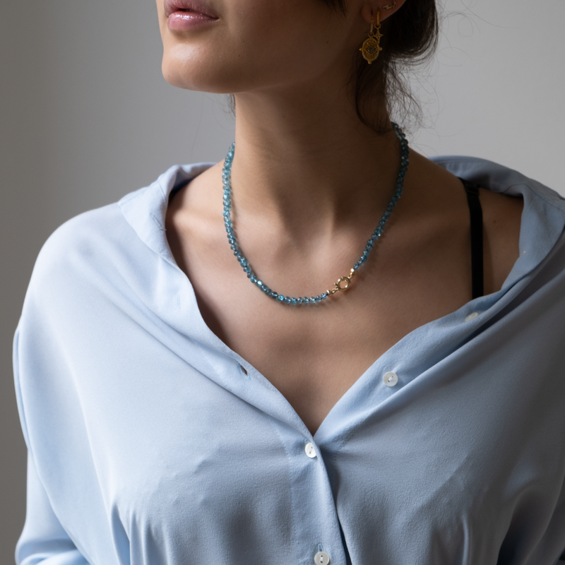 Knotted Apatite necklace 14k