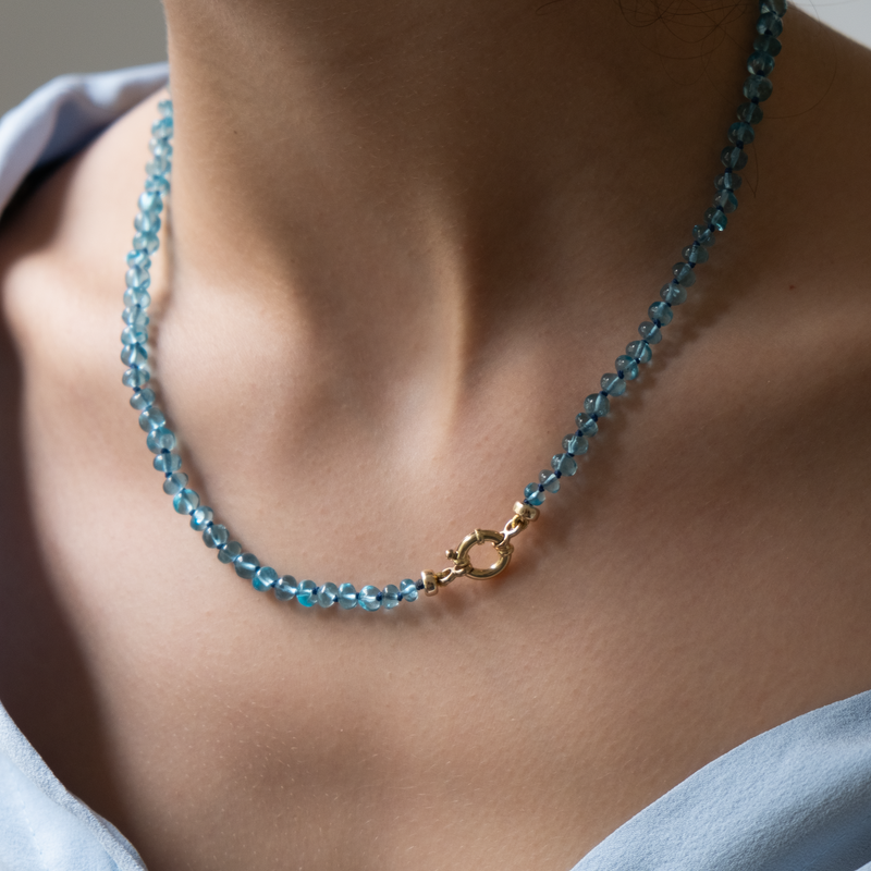 Knotted Apatite necklace 14k