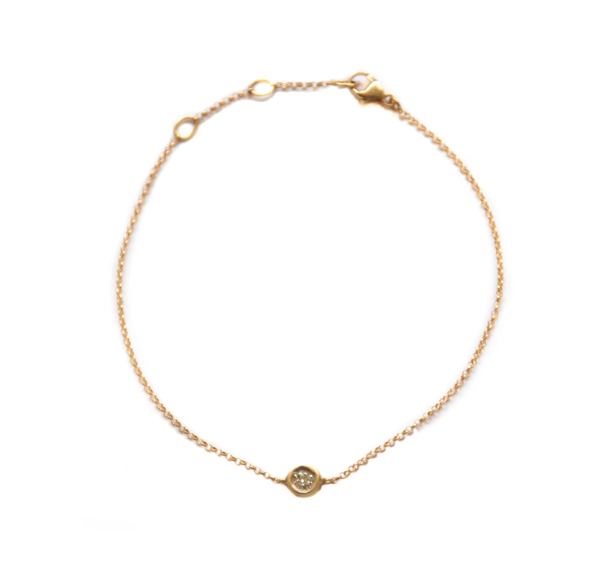 Diamond Solitaire Bracelet in 18k solid gold – Vivien Frank Designs